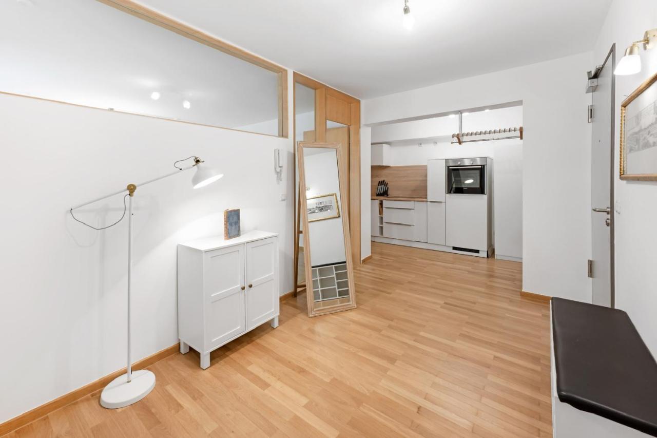 Zwei Zimmer Wohnung Im Stadtzentrum Mit Tiefgaragenplatz Múnich Exterior foto